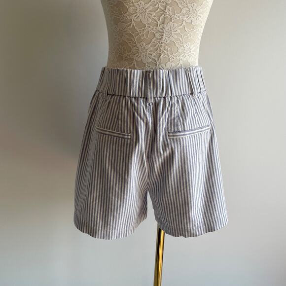 LC Lauren‎ Conrad High Waisted Shorts Size 2 Periwinkle Railroad Stripe Coquette - Picture 2 of 11